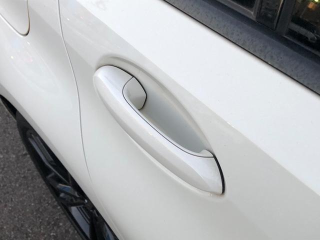 3シリーズ 320dxDriveMスポーツエディションサンライズ 仕入車両・限定車・ブラックキドニーグリル・19インチブラックホイール・Mリアスポイラ―・ブラックサイドミラー・AppleCarPlay・アンビエントライト・Mシートベルト・バックカメラ・ミラーETC(18枚目)