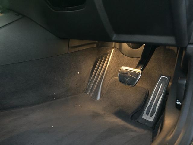 3シリーズ 320dxDriveMスポーツエディションサンライズ 仕入車両・限定車・ブラックキドニーグリル・19インチブラックホイール・Mリアスポイラ―・ブラックサイドミラー・AppleCarPlay・アンビエントライト・Mシートベルト・バックカメラ・ミラーETC(38枚目)