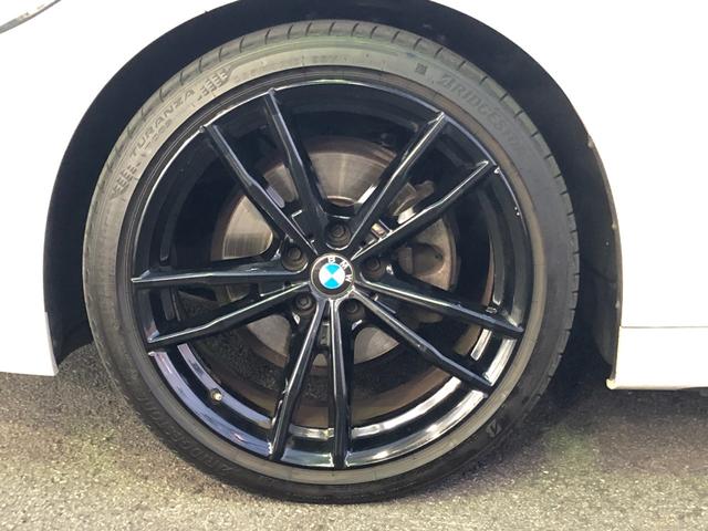 3シリーズ 320dxDriveMスポーツエディションサンライズ 仕入車両・限定車・ブラックキドニーグリル・19インチブラックホイール・Mリアスポイラ―・ブラックサイドミラー・AppleCarPlay・アンビエントライト・Mシートベルト・バックカメラ・ミラーETC(60枚目)