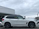 Ｘ５ ｘＤｒｉｖｅ　３５ｄ　Ｍスポーツ　当社管理ユーザー様下取車・黒革シート・シートヒーター・パノラマサンルーフ・アンビエントライト・電動リアゲート・アダプティブクルーズ・パノラマサンルーフ・２０インチＡＷ・全方カメラ・ミラーＥＴＣ（7枚目）