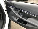 ５２３ｄ　ｘＤｒｉｖｅツーリング　Ｍスポーツ　試乗車・２０インチＡＷ・コンフォートＤＰＫＧ　　ＡｐｐｌｅＣａｒＰｌａｙ・アンビエントライト・全方位カメラ・ヘッドＵＰディスプレイ・Ａサスペンション・純正ＴＶ・電動トランク・電動シート・ミラーＥＴＣ（37枚目）