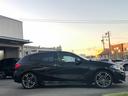 １１８ｄ　Ｍスポーツ　仕入車両・社外ＴＶ・ヘッドＵＰディスプレイＡｐｐｌｅＣａｒＰｌａｙ・アンビエントライト・バックカメラ・電動トランク・電動シート・オートホールド・１８インチアルミホイール・ワイヤレス充電・ミラーＥＴＣ（9枚目）