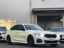 3シリーズ 320dxDriveMスポーツエディションサンライズ 仕入車両・限定車・ブラックキドニーグリル・19インチブラックホイール・Mリアスポイラ―・ブラックサイドミラー・AppleCarPlay・アンビエントライト・Mシートベルト・バックカメラ・ミラーETC(8枚目)