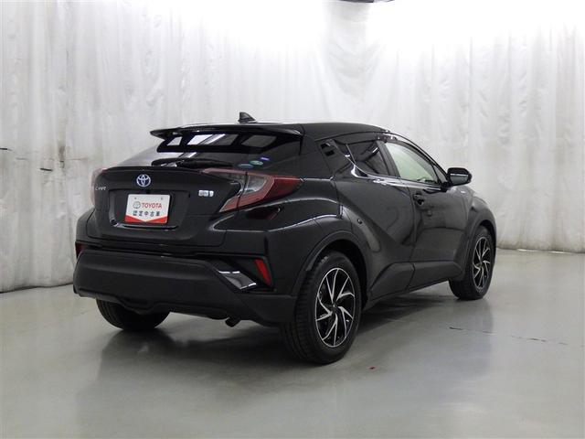 Ｃ－ＨＲ Ｓ　ＬＥＤエディション　衝突被害軽減システム　メモリーナビ　フルセグ　バックカメラ　ＥＴＣ　ドラレコ　ＣＤ　ミュージックプレイヤー接続可　ＤＶＤ再生　オートクルーズコントロール　ＬＥＤヘッドランプ　スマートキー　キーレス（6枚目）