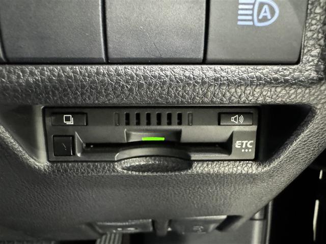 ＲＡＶ４ Ｇ　Ｚパッケージ　衝突被害軽減システム　メモリーナビ　フルセグ　バックカメラ　ＥＴＣ　ドラレコ　ＣＤ　ＤＶＤ再生　サンルーフ　電動シート　オートクルーズコントロール　ＬＥＤヘッドランプ　スマートキー　キーレス　４ＷＤ（16枚目）
