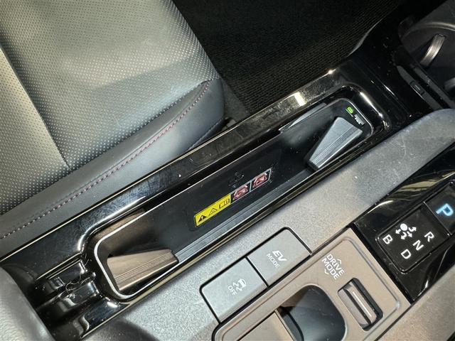 プリウス Z 衝突被害軽減システム フルセグ バックカメラ ETC ミュージックプレイヤー接続可 電動シート オートクルーズコントロール LEDヘッドランプ スマートキー キーレス ハイブリッド(22枚目)