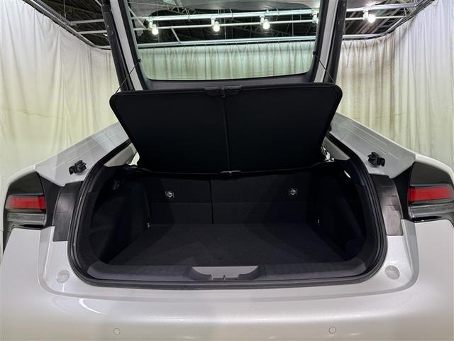 プリウス Z 衝突被害軽減システム フルセグ バックカメラ ETC ミュージックプレイヤー接続可 電動シート オートクルーズコントロール LEDヘッドランプ スマートキー キーレス ハイブリッド(35枚目)