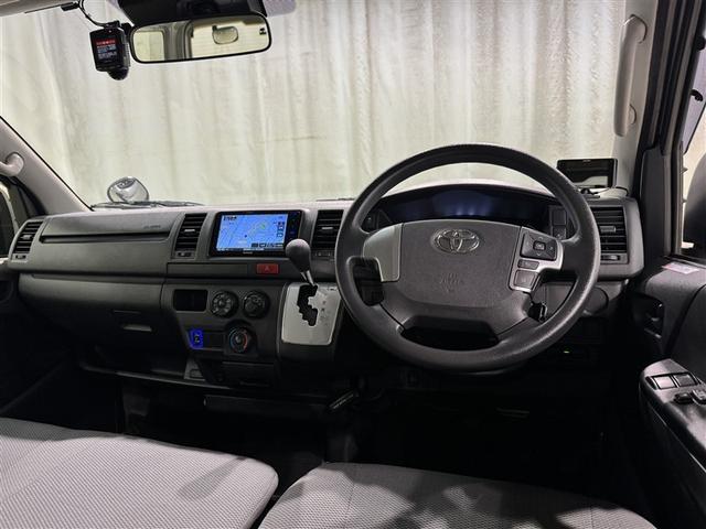 ハイエースバン DX 衝突被害軽減システム メモリーナビ フルセグ バックカメラ ETC ドラレコ CD ミュージックプレイヤー接続可 DVD再生 LEDヘッドランプ 乗車定員6人 キーレス ディーゼル(8枚目)