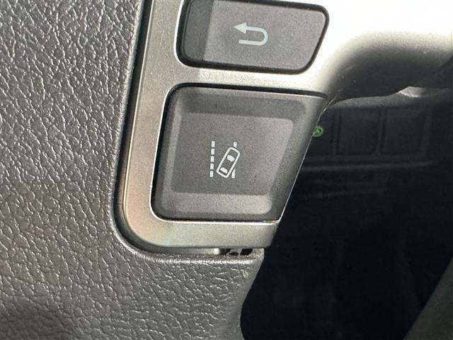 ハイエースバン DX 衝突被害軽減システム メモリーナビ フルセグ バックカメラ ETC ドラレコ CD ミュージックプレイヤー接続可 DVD再生 LEDヘッドランプ 乗車定員6人 キーレス ディーゼル(18枚目)