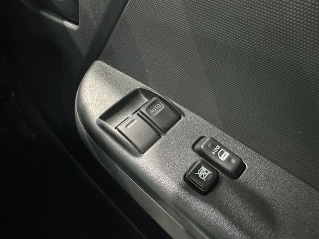 ハイエースバン DX 衝突被害軽減システム メモリーナビ フルセグ バックカメラ ETC ドラレコ CD ミュージックプレイヤー接続可 DVD再生 LEDヘッドランプ 乗車定員6人 キーレス ディーゼル(23枚目)