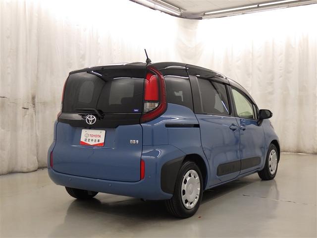 シエンタ ハイブリッドＧ　衝突被害軽減システム　メモリーナビ　フルセグ　バックカメラ　ＥＴＣ　ドラレコ　ＣＤ　ミュージックプレイヤー接続可　ＤＶＤ再生　オートクルーズコントロール　ＬＥＤヘッドランプ　両側電動スライド　キーレス（6枚目）