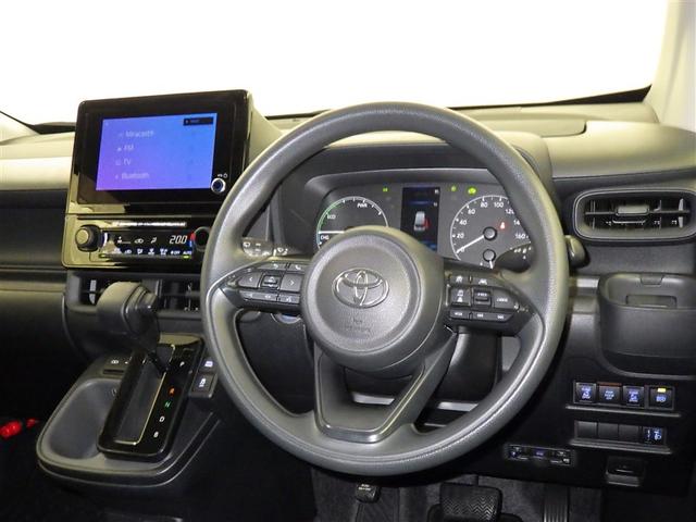 シエンタ ハイブリッドＧ　衝突被害軽減システム　メモリーナビ　フルセグ　バックカメラ　ＥＴＣ　ドラレコ　ＣＤ　ミュージックプレイヤー接続可　ＤＶＤ再生　オートクルーズコントロール　ＬＥＤヘッドランプ　両側電動スライド　キーレス（8枚目）