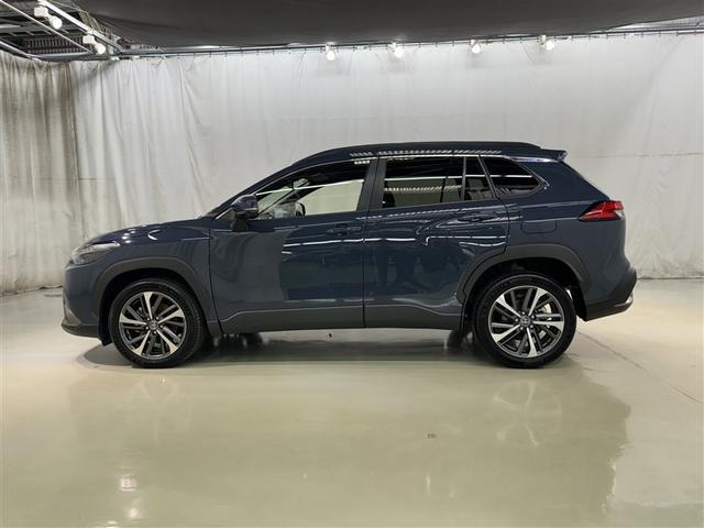 カローラクロス ハイブリッド　Ｚ　衝突被害軽減システム　フルセグ　バックカメラ　ＥＴＣ　ドラレコ　ミュージックプレイヤー接続可　電動シート　オートクルーズコントロール　ＬＥＤヘッドランプ　スマートキー　キーレス　ハイブリッド（3枚目）