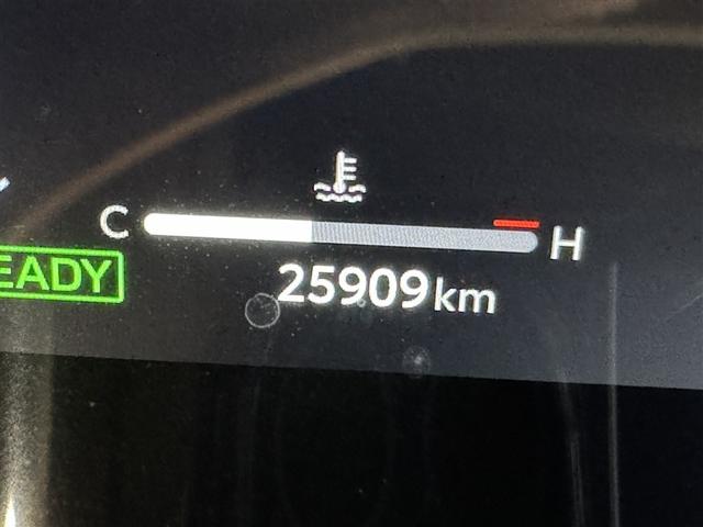カローラクロス ハイブリッド　Ｚ　衝突被害軽減システム　フルセグ　バックカメラ　ＥＴＣ　ドラレコ　ミュージックプレイヤー接続可　電動シート　オートクルーズコントロール　ＬＥＤヘッドランプ　スマートキー　キーレス　ハイブリッド（25枚目）