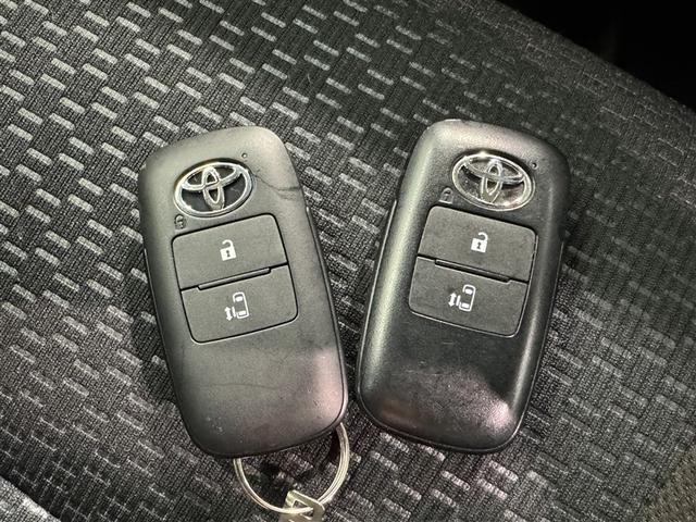 ルーミー Ｘ　衝突被害軽減システム　ＣＤ　電動スライドドア　スマートキー　キーレス　アイドリングストップ（19枚目）