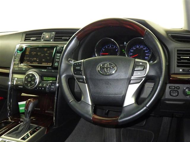 蒸れにくく快適な座り心地です。布なので滑りにくく耐久性が高く念入りなお手入れがいらないというメリットがあります。