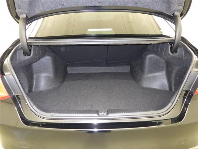 広々としたラゲージスペースを備えています。大きなものや長さのある荷物もしっかりと積み込めます。