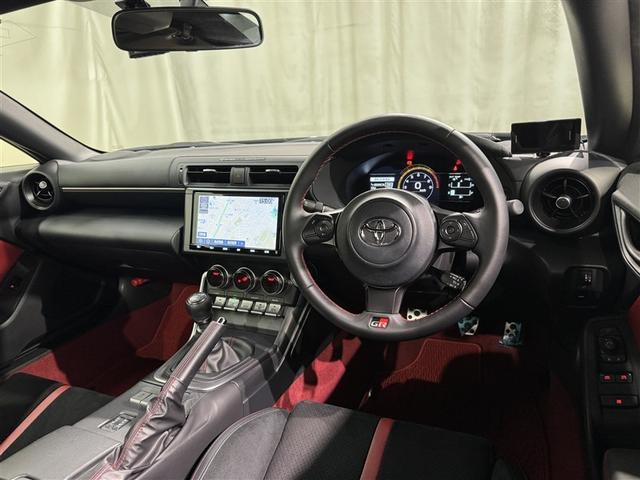 ＧＲ８６ ＲＺ　６速マニュアル　メモリーナビ　フルセグ　バックカメラ　ＥＴＣ　ドラレコ　ＣＤ　ミュージックプレイヤー接続可　オートクルーズコントロール　ＬＥＤヘッドランプ　スマートキー　キーレス（8枚目）