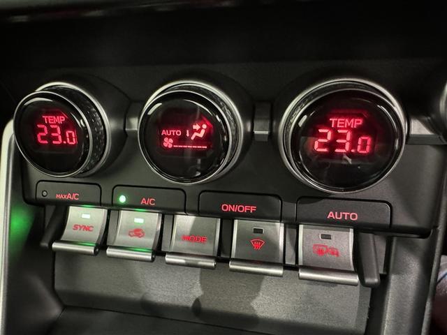 ＧＲ８６ ＲＺ　６速マニュアル　メモリーナビ　フルセグ　バックカメラ　ＥＴＣ　ドラレコ　ＣＤ　ミュージックプレイヤー接続可　オートクルーズコントロール　ＬＥＤヘッドランプ　スマートキー　キーレス（16枚目）