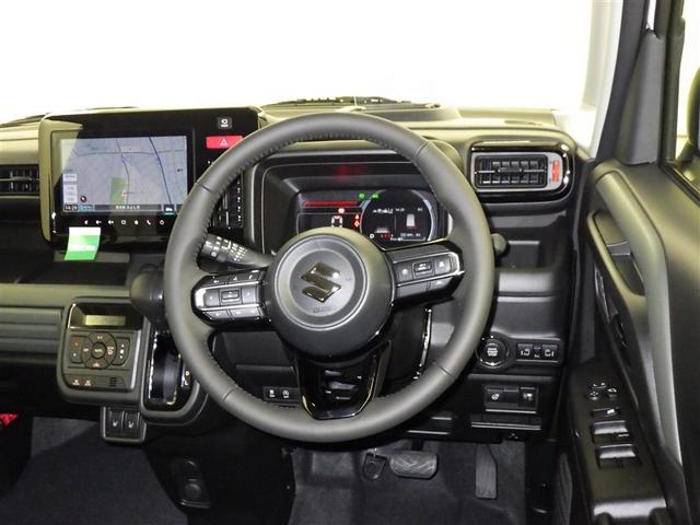 スペーシアギア ハイブリッドＸＺ　衝突被害軽減システム　メモリーナビ　フルセグ　バックカメラ　オートクルーズコントロール　ＬＥＤヘッドランプ　両側電動スライド　スマートキー　キーレス　アイドリングストップ　ハイブリッド（8枚目）