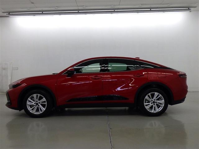 クラウンクロスオーバー Ｇ　衝突被害軽減システム　フルセグ　バックカメラ　ＥＴＣ　ミュージックプレイヤー接続可　電動シート　オートクルーズコントロール　ＬＥＤヘッドランプ　スマートキー　キーレス　４ＷＤ　ハイブリッド（4枚目）