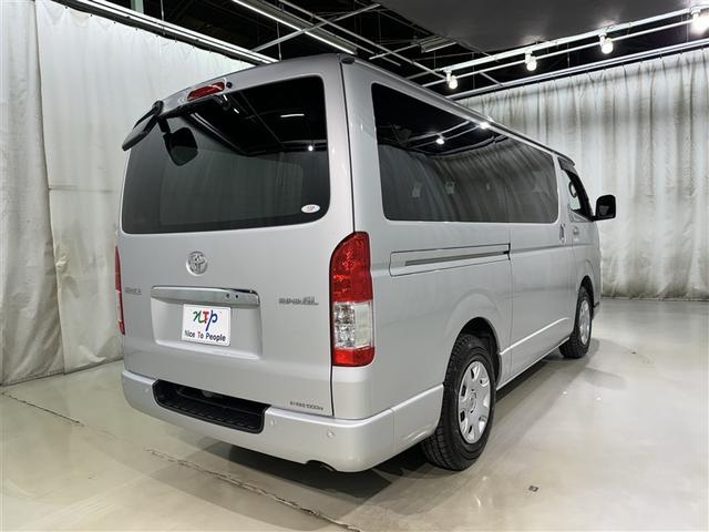 ハイエースバン ロングスーパーＧＬ　衝突被害軽減システム　メモリーナビ　フルセグ　ＥＴＣ　ドラレコ　ＣＤ　ミュージックプレイヤー接続可　ＤＶＤ再生　ＬＥＤヘッドランプ　スマートキー　キーレス　ディーゼル（6枚目）