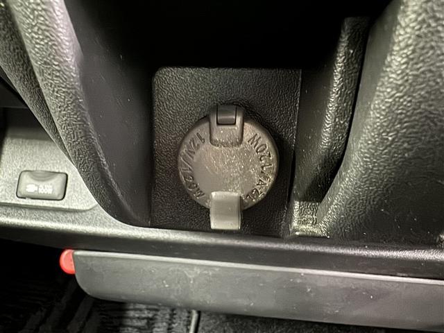 ハイエースバン ロングスーパーＧＬ　衝突被害軽減システム　メモリーナビ　フルセグ　ＥＴＣ　ドラレコ　ＣＤ　ミュージックプレイヤー接続可　ＤＶＤ再生　ＬＥＤヘッドランプ　スマートキー　キーレス　ディーゼル（16枚目）