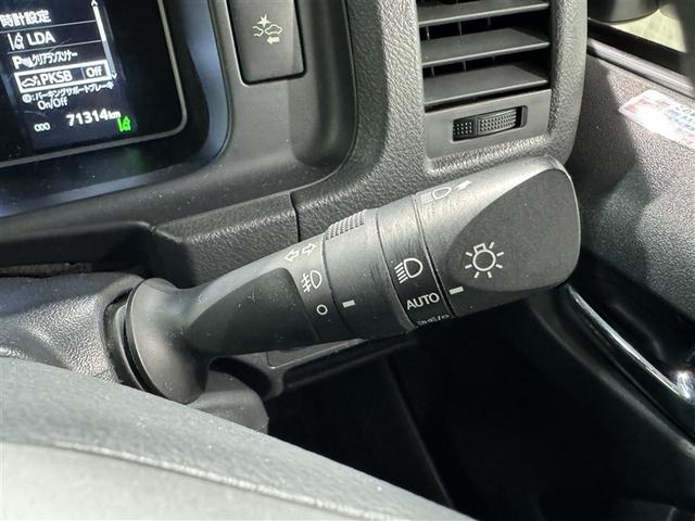 ハイエースバン ロングスーパーＧＬ　衝突被害軽減システム　メモリーナビ　フルセグ　ＥＴＣ　ドラレコ　ＣＤ　ミュージックプレイヤー接続可　ＤＶＤ再生　ＬＥＤヘッドランプ　スマートキー　キーレス　ディーゼル（23枚目）