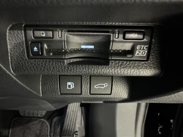 クラウンエステート Z 衝突被害軽減システム メモリーナビ フルセグ バックカメラ ETC ドラレコ ミュージックプレイヤー接続可 サンルーフ 革シート 電動シート オートクルーズコントロール LEDヘッドランプ キーレス(17枚目)