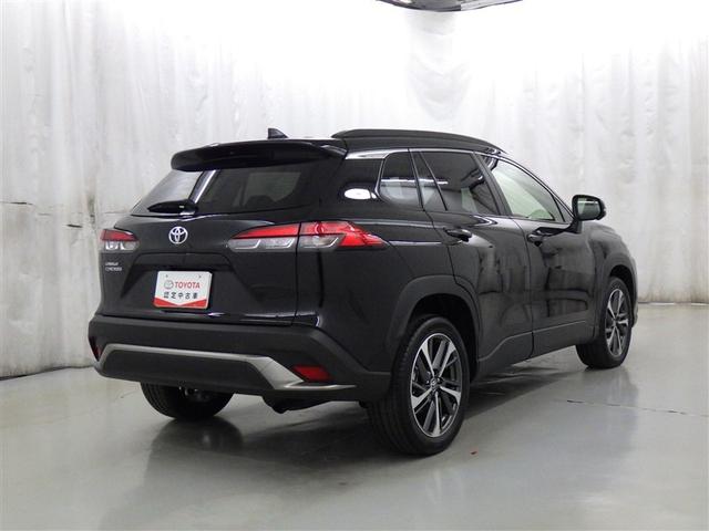 カローラクロス Ｚ　衝突被害軽減システム　フルセグ　バックカメラ　ＥＴＣ　ドラレコ　ミュージックプレイヤー接続可　電動シート　オートクルーズコントロール　ＬＥＤヘッドランプ　スマートキー　キーレス（6枚目）