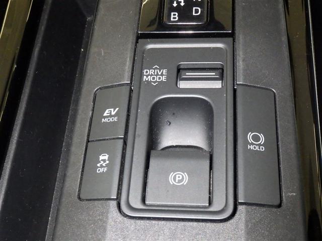 プリウス Ｇ　衝突被害軽減システム　フルセグ　バックカメラ　ＥＴＣ　ドラレコ　ミュージックプレイヤー接続可　オートクルーズコントロール　ＬＥＤヘッドランプ　スマートキー　キーレス　ハイブリッド（14枚目）