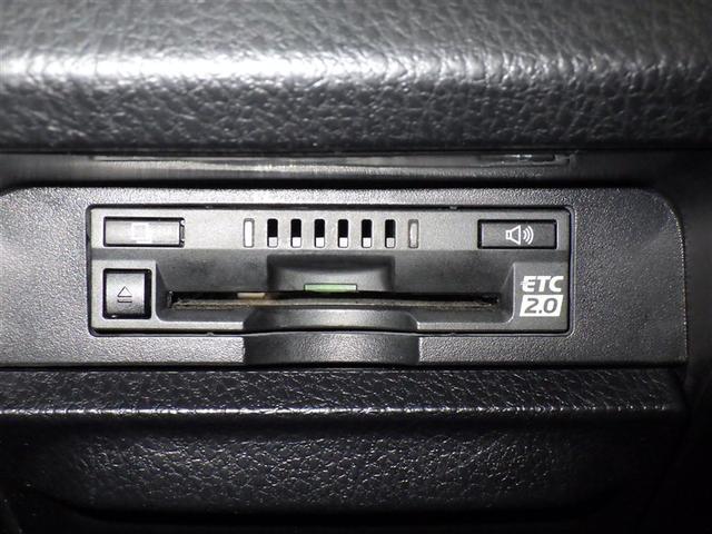 ヴォクシー ＺＳ　煌ＩＩ　衝突被害軽減システム　メモリーナビ　フルセグ　バックカメラ　ＥＴＣ　ドラレコ　ＣＤ　ミュージックプレイヤー接続可　ＤＶＤ再生　後席モニター　オートクルーズコントロール　ＬＥＤヘッドランプ　乗車定員８人（19枚目）