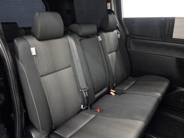 ヴォクシー ＺＳ　煌ＩＩ　衝突被害軽減システム　メモリーナビ　フルセグ　バックカメラ　ＥＴＣ　ドラレコ　ＣＤ　ミュージックプレイヤー接続可　ＤＶＤ再生　後席モニター　オートクルーズコントロール　ＬＥＤヘッドランプ　乗車定員８人（27枚目）