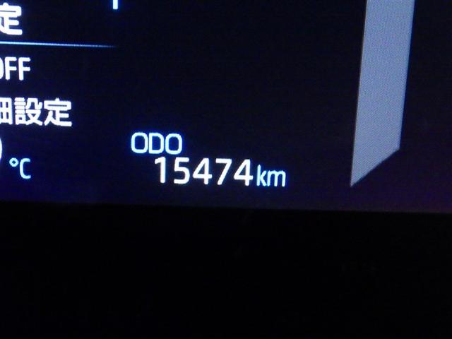 ヤリスクロス ハイブリッドＺ　衝突被害軽減システム　メモリーナビ　フルセグ　バックカメラ　ＥＴＣ　ドラレコ　ミュージックプレイヤー接続可　電動シート　オートクルーズコントロール　ＬＥＤヘッドランプ　スマートキー　キーレス（25枚目）