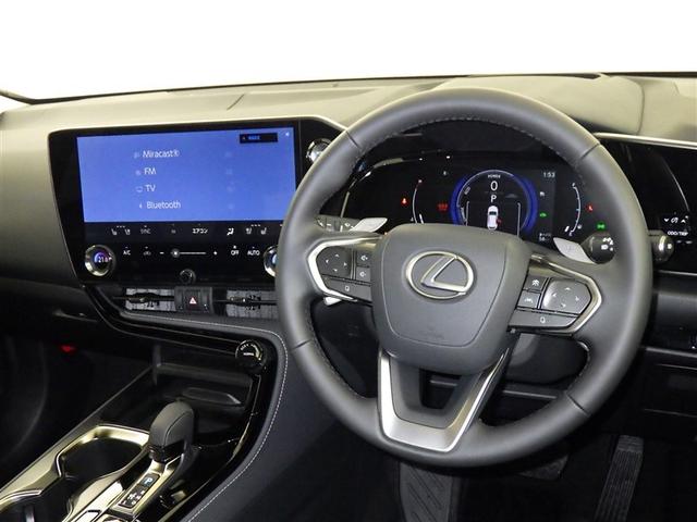 �����z�[���h���ŉ^�]�p�������肵�܂��B�������h���C�u�ł����ɂ����̂����͂ł��B���K�ȃh���C�r���O���C�t�������肭��������