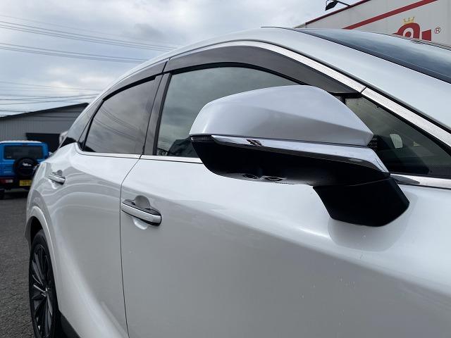 ＲＸ ＲＸ３５０ｈ　バージョンＬ　／ワンオーナー／ＬＥＸＵＳセーフティ＋／１４インチディスプレイナビ／全方位カメラ／白革パワーシート／ベンチレーション＆シートヒーター／三眼ＬＥＤヘッドライト／パワーバックドア（18枚目）