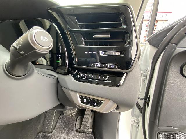 ＲＸ ＲＸ３５０ｈ　バージョンＬ　／ワンオーナー／ＬＥＸＵＳセーフティ＋／１４インチディスプレイナビ／全方位カメラ／白革パワーシート／ベンチレーション＆シートヒーター／三眼ＬＥＤヘッドライト／パワーバックドア（33枚目）