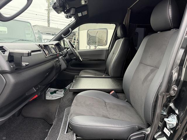ハイエースバン  Kworks製オーロラエクスクルーシブ/ファイブスター/ケイワークス/4WD/リチウム300A/スポットエアコン/FFヒーター/ソーラーパネル/インバーター/冷蔵庫/インナーミラー/パノラミックビュー(37枚目)