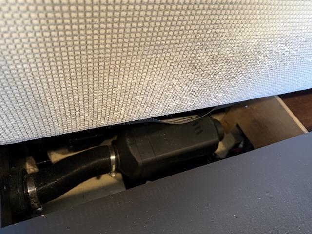 ＮＶ３５０キャラバンバン 　トイファクトリー製ハミルトン／ディーゼル２ＷＤ／エアロソーラー／ＦＦヒーター／１５００Ｗインバーター／冷蔵庫／上段ベッドマット（19枚目）