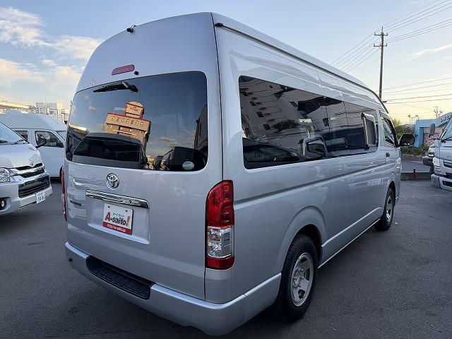 レジアスエースバン  RVビックフット製スウィング5.3N/ディーゼル2WD/ソーラーパネル/マックスファン/電子レンジ/シンク/冷蔵庫/フリップダウンモニター(43枚目)