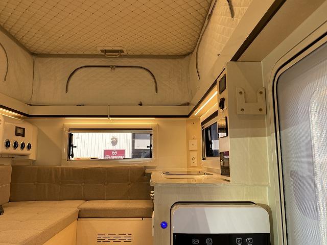 ハイゼットトラック 　ＪＰスターＨＡＰＰＹ１プラスＣＩＴＹ／４ＷＤ／ポップアップルーフ車／１２Ｖエアコン／冷蔵庫／リチウムＢＴ４００ＡＨ／電子レンジ／前後スタビライザー／ＪＰオプションＡＷ／ベバストＦＦヒーター／ソーラーＰ（32枚目）