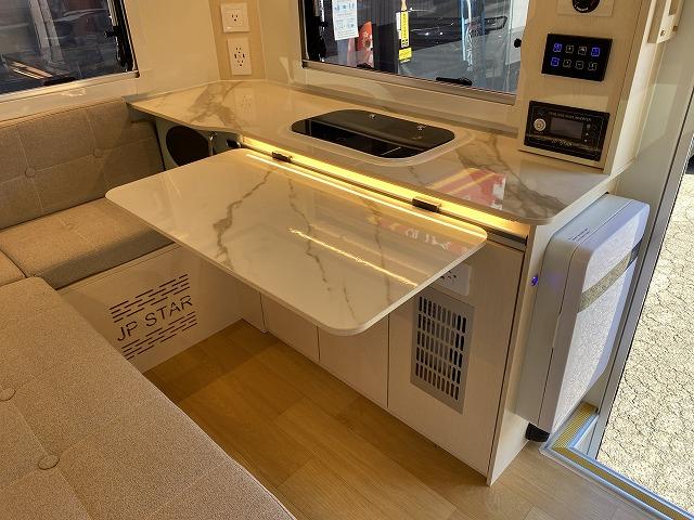 ハイゼットトラック 　ＪＰスターＨＡＰＰＹ１プラスＣＩＴＹ／４ＷＤ／ポップアップルーフ車／１２Ｖエアコン／冷蔵庫／リチウムＢＴ４００ＡＨ／電子レンジ／前後スタビライザー／ＪＰオプションＡＷ／ベバストＦＦヒーター／ソーラーＰ（36枚目）