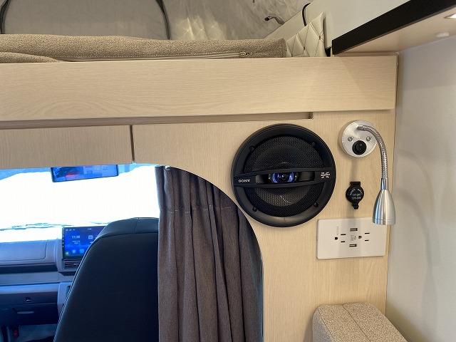 ハイゼットトラック 　ＪＰスターＨＡＰＰＹ１プラスＣＩＴＹ／４ＷＤ／ポップアップルーフ車／１２Ｖエアコン／冷蔵庫／リチウムＢＴ４００ＡＨ／電子レンジ／前後スタビライザー／ＪＰオプションＡＷ／ベバストＦＦヒーター／ソーラーＰ（41枚目）