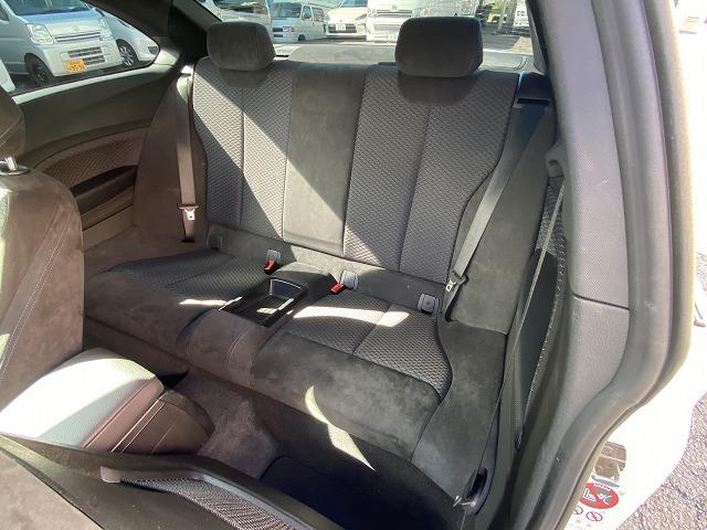 2シリーズ M235iクーペ 6速MT/純正ナビ/バックカメラ/ミラー型ETC/クルーズコントロール/LEDヘッドライト/コンフォートアクセス/レーンキーピング(25枚目)