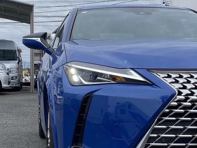 UX UX250h グレイスフル エクスプローラー ワンオーナー車/4WD/LEXUSセーフティ+/L-TEXシート/ベンチレーション&シートヒーター/ステアリングヒーター/パワーバックドア/フェンダーアーチ同色(16枚目)