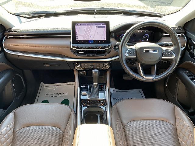 ジープ・コマンダー リミテッド　４ＷＤ／ディーラー車／純正ナビ／３６０°カメラ／ハンズフリーパワーゲート／茶革パワーシート／ステアリング＆シートヒーター／アダプティブクルーズコントロール／７人乗り／ルーフレール／ＥＴＣ２．０（20枚目）