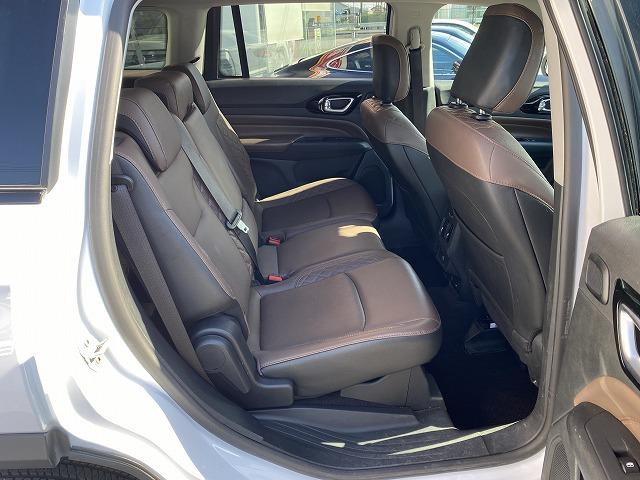 ジープ・コマンダー リミテッド　４ＷＤ／ディーラー車／純正ナビ／３６０°カメラ／ハンズフリーパワーゲート／茶革パワーシート／ステアリング＆シートヒーター／アダプティブクルーズコントロール／７人乗り／ルーフレール／ＥＴＣ２．０（23枚目）