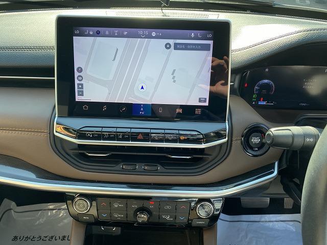 ジープ・コマンダー リミテッド　４ＷＤ／ディーラー車／純正ナビ／３６０°カメラ／ハンズフリーパワーゲート／茶革パワーシート／ステアリング＆シートヒーター／アダプティブクルーズコントロール／７人乗り／ルーフレール／ＥＴＣ２．０（34枚目）