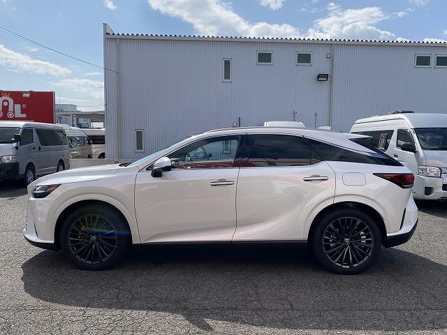 RX RX350h バージョンL 4WD/ワンオーナー/パノラマルーフ/デジタルインナーミラー/ハンズフリーパワーゲート/2列目電動格納シート/全席ベンチレーション&シートヒーター/OPナビ連動ドライブレコーダー(9枚目)