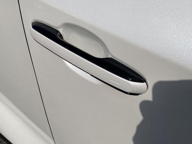 RX RX350h バージョンL 4WD/ワンオーナー/パノラマルーフ/デジタルインナーミラー/ハンズフリーパワーゲート/2列目電動格納シート/全席ベンチレーション&シートヒーター/OPナビ連動ドライブレコーダー(18枚目)